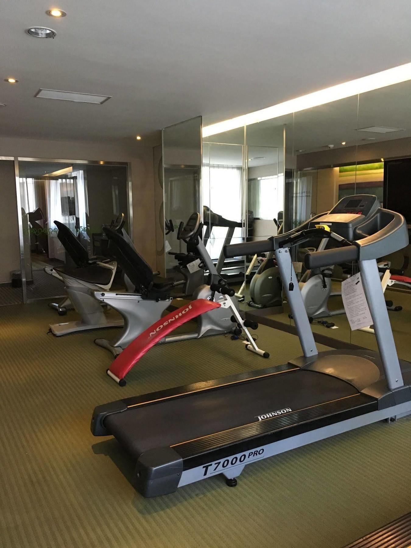 Park City Hotel Central Taichung Exterior foto